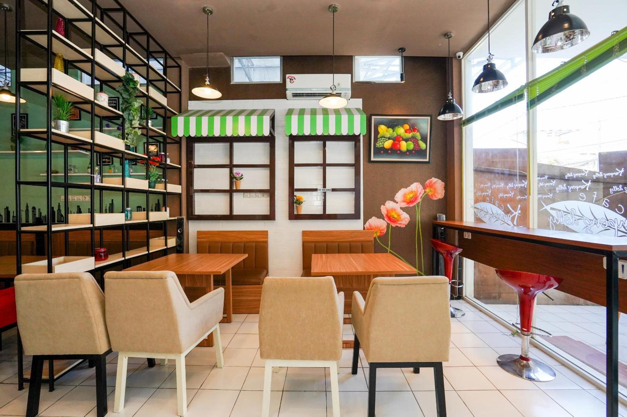 Hotel O Surabaya Near Surabaya Town Square Formerly Kupang Gunung Residence Kültér fotó