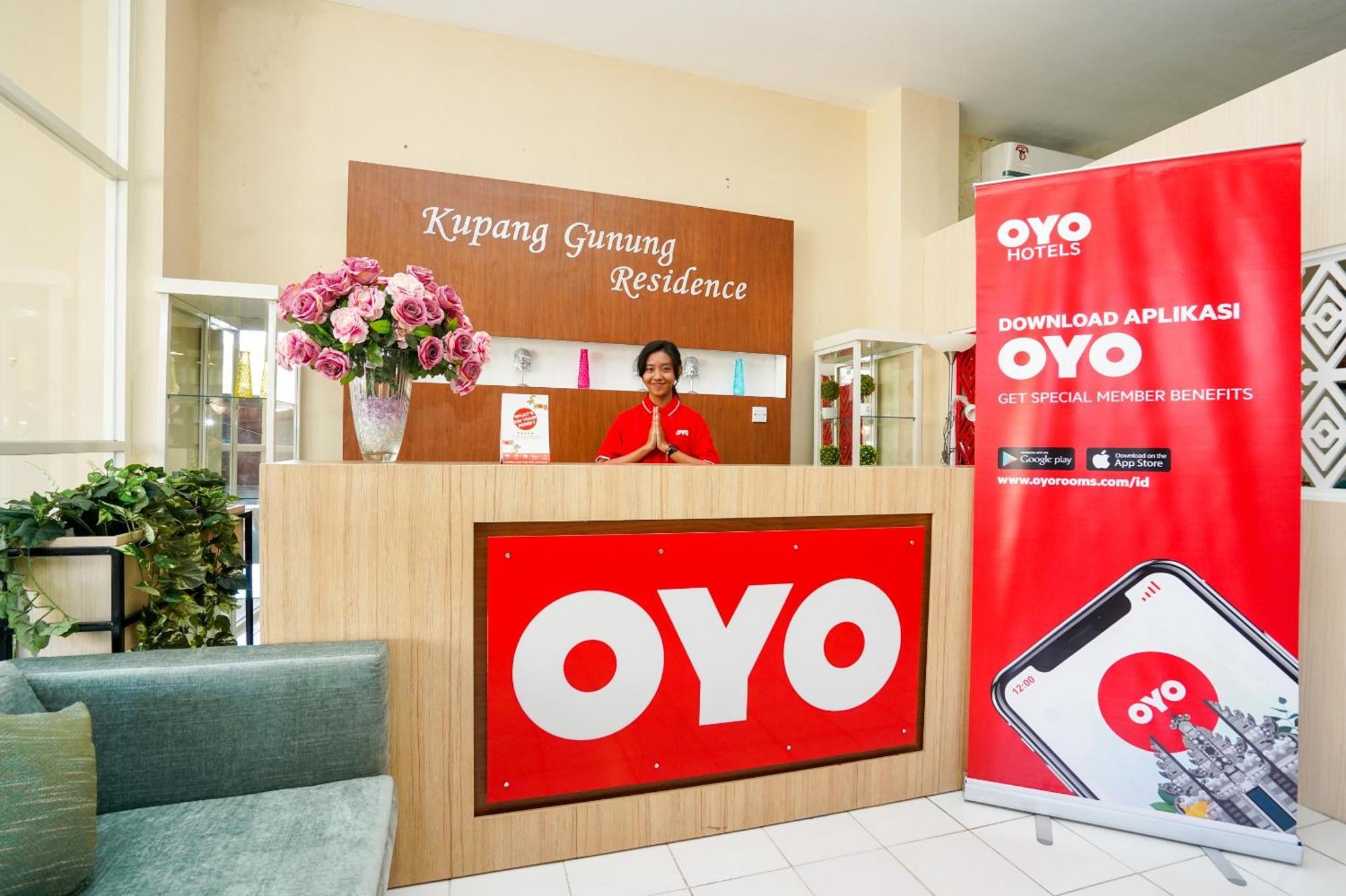 Hotel O Surabaya Near Surabaya Town Square Formerly Kupang Gunung Residence Kültér fotó
