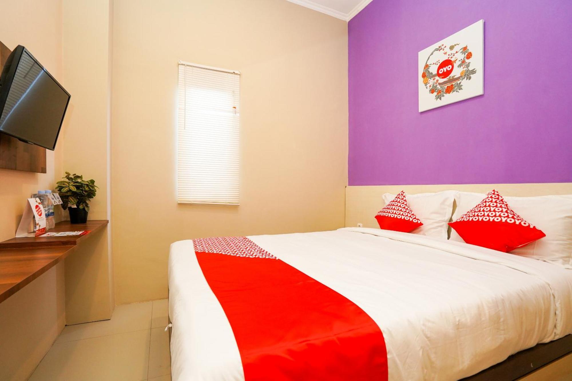 Hotel O Surabaya Near Surabaya Town Square Formerly Kupang Gunung Residence Kültér fotó